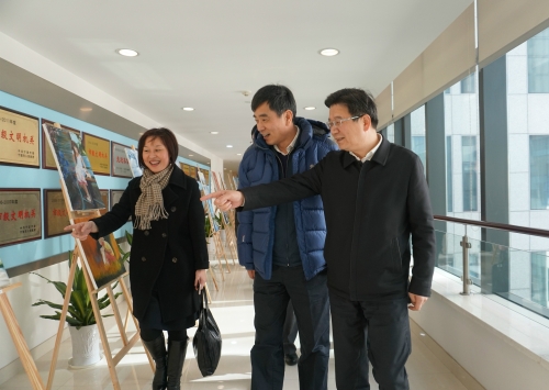 工业和信息化部中小企业局叶定达副局长来我委调研并座谈